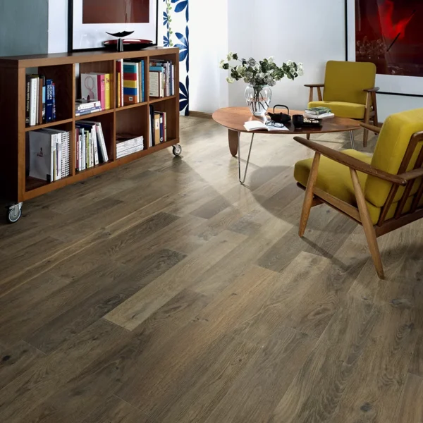 Hallmark-Floors-Novella-Collection-Emerson-Oak-roomscene